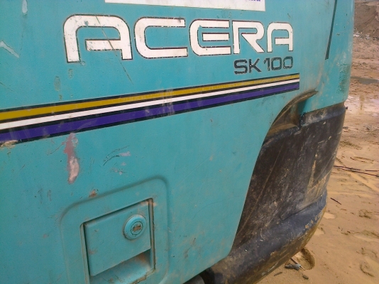 SK100-5 เครื่องพัง ขายตามสภาพ มึเอกสารครบ(ฝาข้างมีครบ)