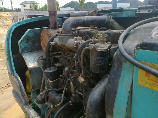 SK100-5 เครื่องพัง ขายตามสภาพ มึเอกสารครบ(ฝาข้างมีครบ)