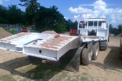 ขายด่วน..รถสิบล้อ ท้ายลาด HINO FM227 รถสวย มีทะเบียนครบ ใส่แบคโฮ KOMATSU PC200 CAT 320 SK200 ได้ดี.