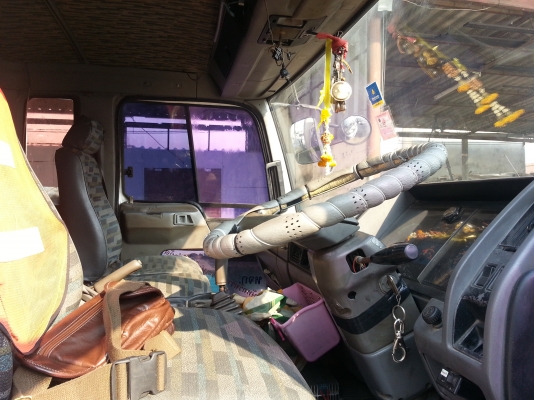 ขาย รถบรรทุก 6ล้อ HINO FF3HPAK