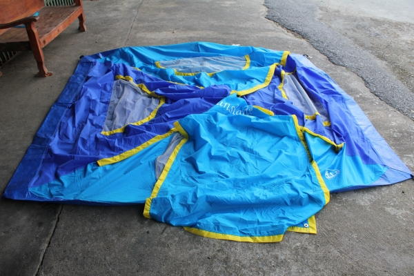 เต็นท์นอน