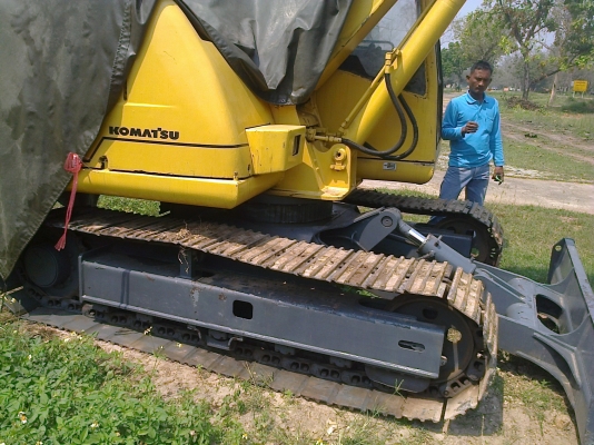 SK200-3 อุปกรณ์ไฟครบ เครื่องดี เอวแน่น ช่วงล่างสวย เล่มทะเบียน (มีประกันชั้น1)