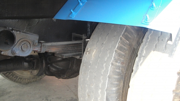 ISUZU NKR 100แรง พื้นเลียบ ดาวน์45000ผ่อน7500/48เดือน