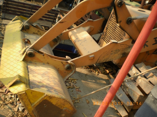 รถตักดิน