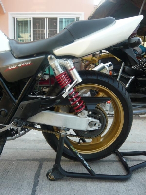 วุฒินนบุรี// CB400cc. เทค2ปี2002รถสวยเดิมเครื่องดีขับนิ่มรถพร้อมใช้