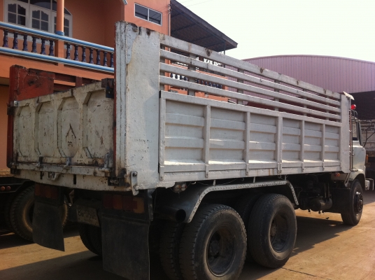 ขายรถบรรทุก 10 ล้อ (ดั้มเหล็ก) HINO KT920 (เกียร์อีตั้น) รถห้างสภาพดีมาก เครื่อง EH700 เบรก ทิฟฟี่ ช่วงล่างใหญ่ ขายรถบรรทุก 10 ล้อ (ดั้มเหล็ก) HINO KT920 (เกียร์อีตั้น) รถห้างสภาพดีมาก เครื่อง EH700 เบรก ทิฟฟี่ ช่วงล่างใหญ่