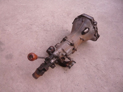 ขายเกียร์ธรรมดา 5 สปีดใส่เครื่องนิสสัน A12  A14  A15  3950 บาท