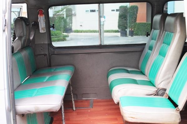 ขายรถตู้ NISSAN URVAN พร้อมใช้งาน