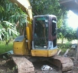 KOMATSU PC78US เก่านอกใช้งาน7000ช.ม เล่มทะเบียน