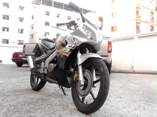 ขออนุญาติขาย HONDA CBR 150 CC. สตา์ร์ทมือ ล้อแม็ก