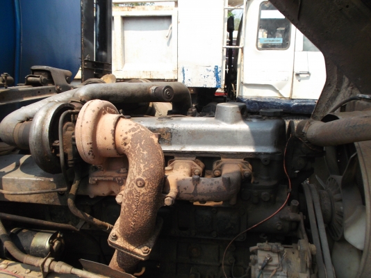 ขายด่วนรถสิบล้อสองเผลาหลงเทอโบรถถังนํ้าเครื่อง220แรงม้า