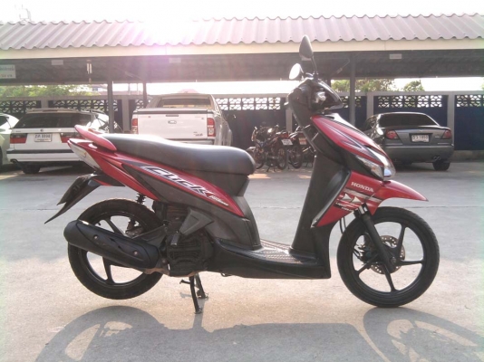 ขออนุญาติขาย Honda Click Combi Brake มือเดียว สีแดง ล้อแม็ก ขออนุญาติขาย Honda Click Combi Brake มือเดียว สีแดง ล้อแม็ก