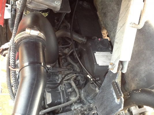 ยันร์ม่า EF 453 T 4 WD 2 เพลา พร้อมโรตารี่ 1.80 เมตร ทำงาน 1056 ชั่วโมง