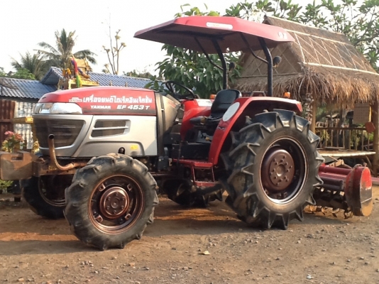 ยันร์ม่า EF 453 T 4 WD 2 เพลา พร้อมโรตารี่ 1.80 เมตร ทำงาน 1056 ชั่วโมง
