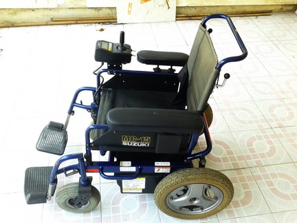 wheel chair ไฟฟ้าเพิ่งมาจากญี่ปุ่น สำหรับคนแก่หรือคนพิการ ผ่อน 0\%