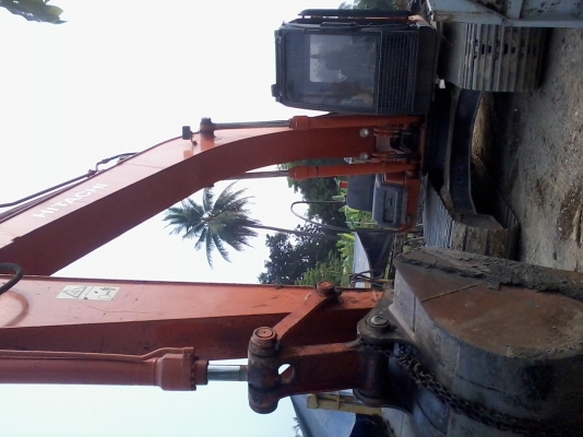 ฝากนำเสนอแมคโคฮิตาชิ 200 ZX เล่มทะเบียนพร้อมโอน