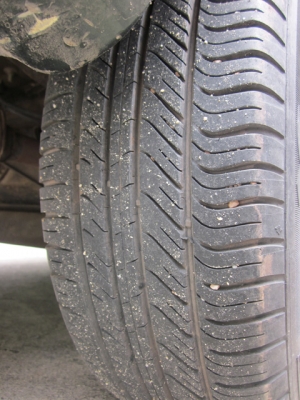 ขายล้อแม็กวีออสขอบ 14 พร้อมยาง ขายล้อแม็กวีออสขอบ 14 พร้อมยาง