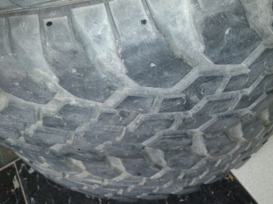 ขาย ยางMud4เส้น3,000ขนาด245/75R16