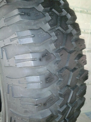 ขาย ยางMud 265/75R16ปี11สวยๆครับ