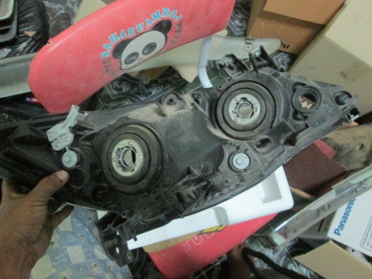 ขาย เสื้อไฟหน้าซ้าย (LH) HONDA CIVIC1.8 โฉม 05-08 แท้ถอด ขาย เสื้อไฟหน้าซ้าย (LH) HONDA CIVIC1.8 โฉม 05-08 แท้ถอด