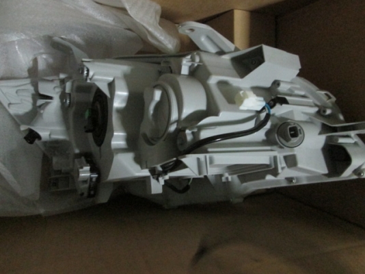 ขาย ชุดไฟหน้าด้านซ้าย LH รถTOYOTA, CAMRY 2.0 G Extrimo โฉม 2012 ขาย ชุดไฟหน้าด้านซ้าย LH รถTOYOTA, CAMRY 2.0 G Extrimo โฉม 2012