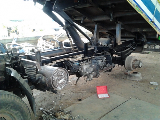 "อู่ ธีระการช่าง" เปิดรับสมัคร ช่าง เครื่อง,ช่วงล่าง,เชื่อม ฯลฯ รายได้ดี 300ถึง400 บาท ต่อวัน ตัดวีค15วัน 1วีค ไม่ขาดงาน/วันอาทิตย์ไม่หยุด มีพิเศษ ให้ เต็มๆ สมัครด่วน วันนี้ ...