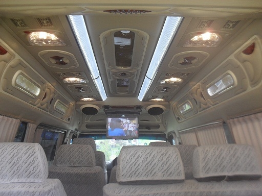 2003 หลังคาสูง vip เต็มคัน ใช้น้อยจริงๆ