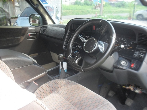 2003 หลังคาสูง vip เต็มคัน ใช้น้อยจริงๆ