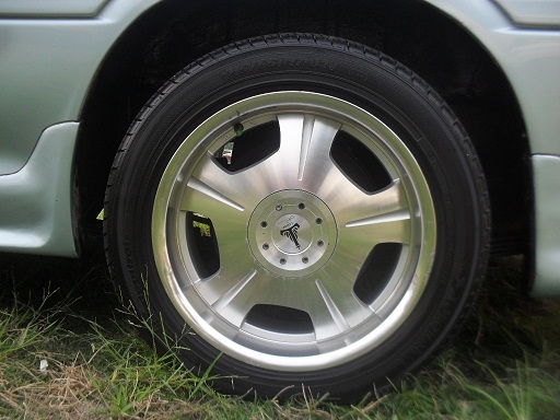 2003 หลังคาสูง vip เต็มคัน ใช้น้อยจริงๆ