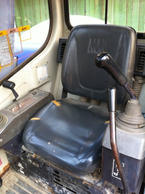 ขายรถขุด MITSUBISHI MM55SR