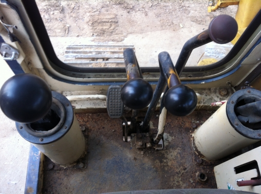 ขายรถขุด KOMATSU PC60U เครื่อง 4D95