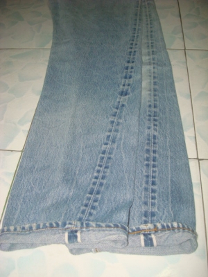 ริมแดง 501 ผ้าทราย ของแท้ มือสอง เอว29นิ้วครึ่ง ยาว29