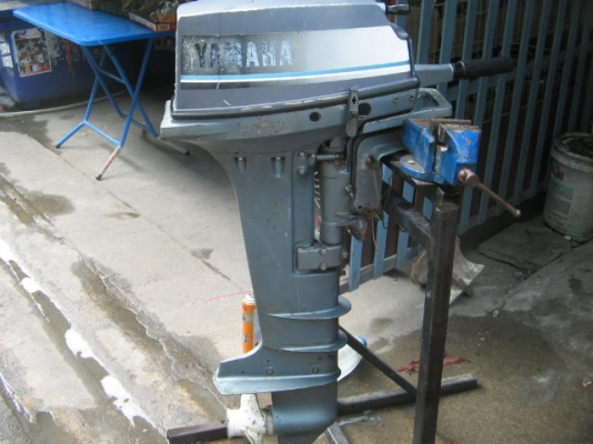 .ขาย เครื่องเรือ Yamaha 9.9 แรง สภาพดีเครื่องดี นำเข้าญี่ปุ่น ราคา 20,000