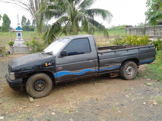 ***ขายแล้วครับขอบคุณ Truck2hand *** ขายดาวน์ เปลี่ยนสัญญา BIG-M 2.5 ตอนเดียว ปี 36 ฝาแดง BD2.5 แห้งจัด ประหยัดแรง ช่วงล่างคัสซีสวย ไม่ส่ายไม่เลื้อย ยางดี กระบะมีผบ้าง ภายในดี แอร์เย็น พ.ไม่เวอร์ เบาะไม่ขาดพร้อมใช้  ต่อรองเงินดาวน์ได้ครับ