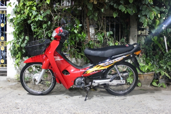 ขายwave110และwave 125  สองคันราคา 25000   โทร 0883745640