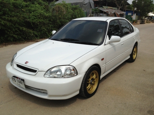 ขาย ตาโตขาวสวย ราคาต่อรองได้ครับ