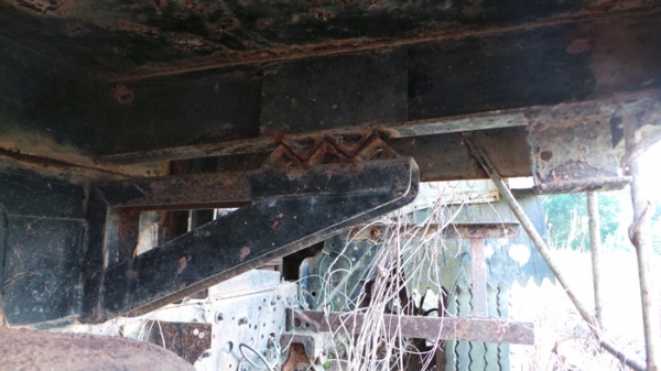 TOYOTA  DYNA 400  มีเล่มทะบียน  จอดมาสี่ปีค่ะ