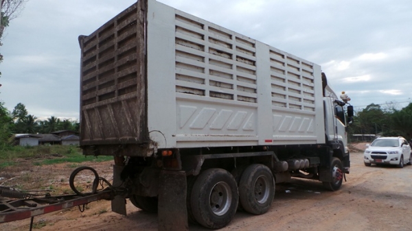 ISUZU DACA FXZ360 ปี 52  คุณมงคล  (คุณกสิน  แย้มปั้น)จ.กำแพงเพชร  มัดจำมาเรียบร้อยแล้วค่ะหนึ่งแสนบาทค่ะ