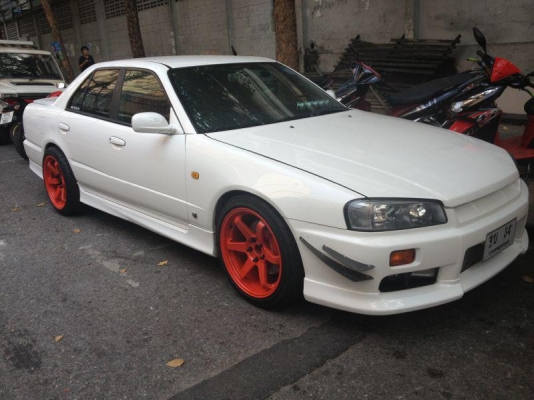 ขาย AR34 4 ประตู 550 แรงม้า ขาย AR34 4 ประตู 550 แรงม้า