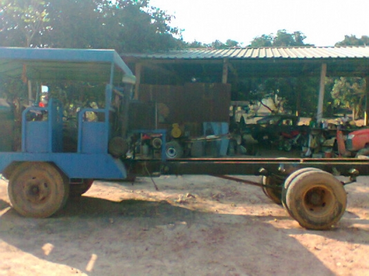 ขายอีแต๋นเครื่องใหญ่eh700 คัตซีหน้า7 หกล้อ ขายแค่120000 โทร 0834123001