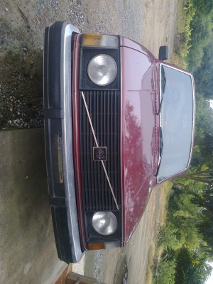 ขาย volvo 244 dl สภาพใช้งานอยู่ เครื่องดี ภายในดี