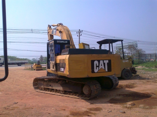 ขายด่วน..รถแบคโฮ CAT E200B รถสวย เครื่องดี แรงขุดดี ไม่มีร้อน ประหยัดน้ำมัน สุดคุ้ม รถมีทะเบียนครบ.