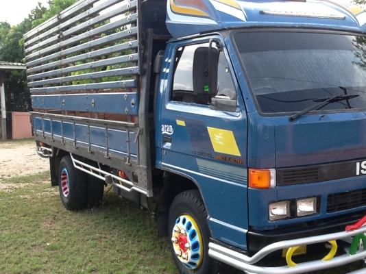 ขายรถ6ล้อ115แรงสภาพดี