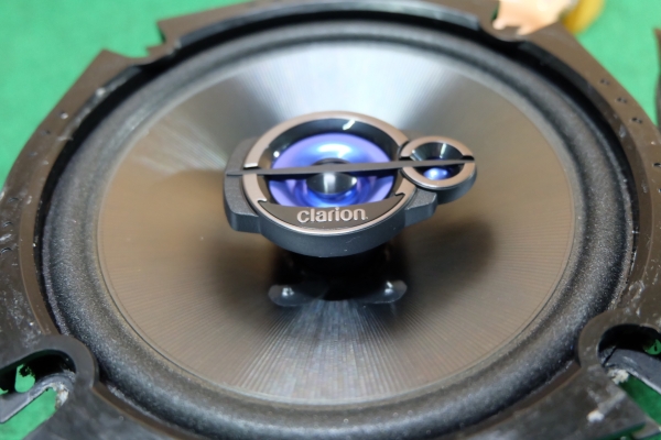 ลำโพง Clarion รุ่น SRT1733 ลำโพงแกนร่วม 3 ทาง ขนาด 6.5" กรวยโพลี ลำโพง Clarion รุ่น SRT1733 ลำโพงแกนร่วม 3 ทาง ขนาด 6.5" กรวยโพลี