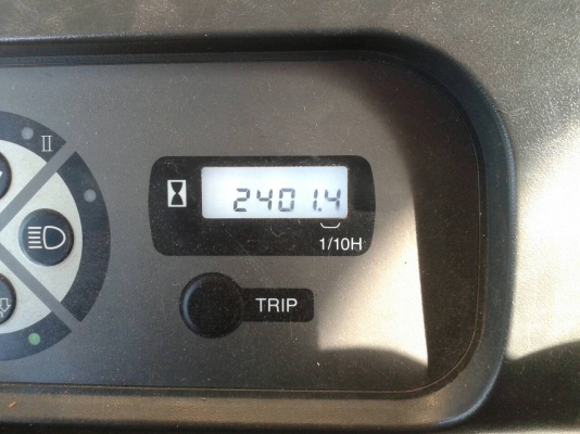 ขายรถขุด SUMITOMO รุ่น SH210-5 สภาพดี ใช้น้อย ขายรถขุด SUMITOMO รุ่น SH210-5 สภาพดี ใช้น้อย