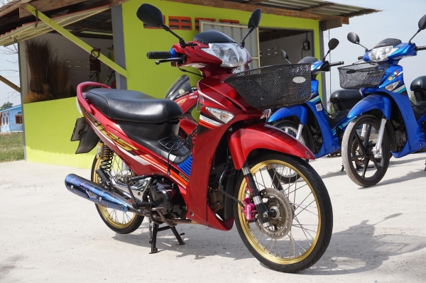 ขาย HONDA WAVE 125 i รถปี 54 สตาร์ทมือ ขาย HONDA WAVE 125 i รถปี 54 สตาร์ทมือ