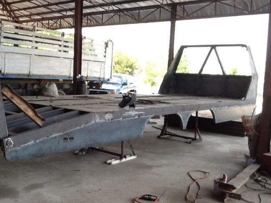 เทเลอร์ขึ้นรถเกี่ยว ต่อใหม่ๆสวยๆ