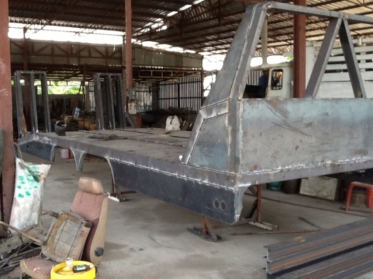 เทเลอร์ขึ้นรถเกี่ยว ต่อใหม่ๆสวยๆ