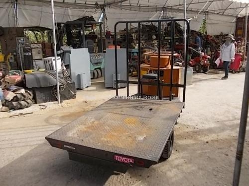 ขายถูก รถขนสินค้าพืชเกษตร  TOYOTA   2CB12 รหัสสินค้า : 80803020 เพิ่มเติมที่ www.nihonmono.com