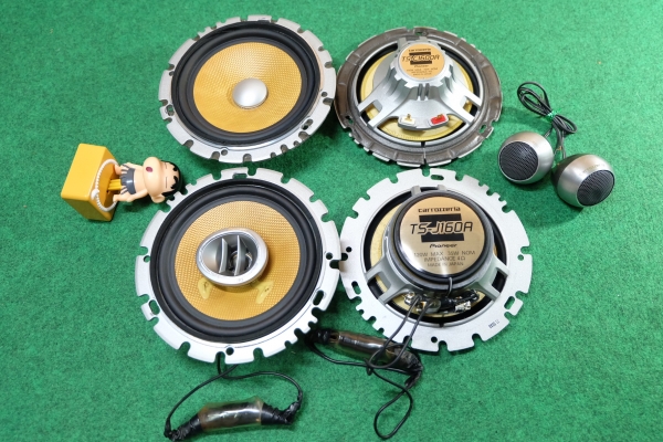 ชุดลำโพง Pioneer Carrozzeria กรวยเคฟล่าห์เหลือง ชุดลำโพง Pioneer Carrozzeria กรวยเคฟล่าห์เหลือง